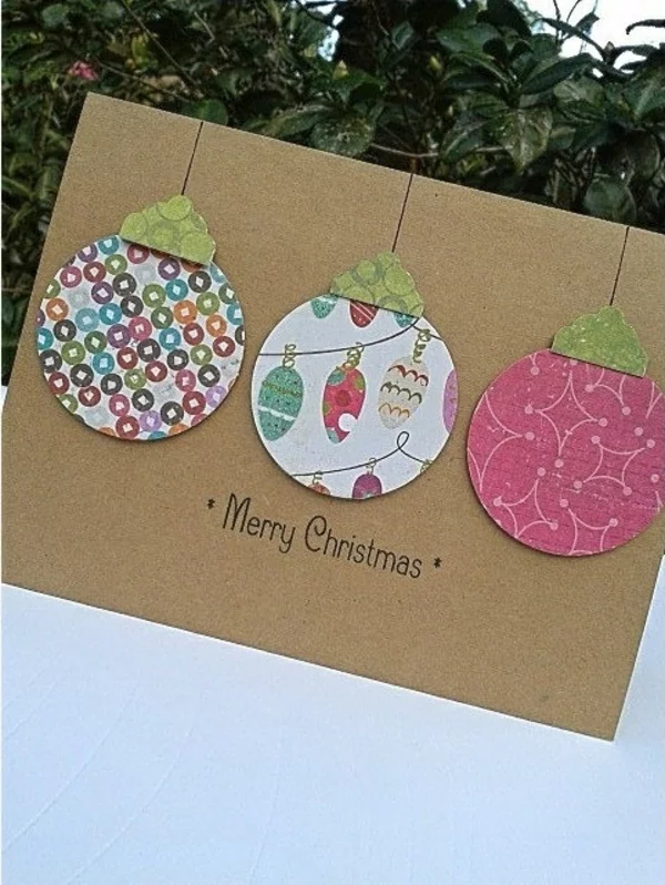schlichte Bastelideen für Weihnachten Weihnachtskarten basteln aus Buntpapier auf Pappe
