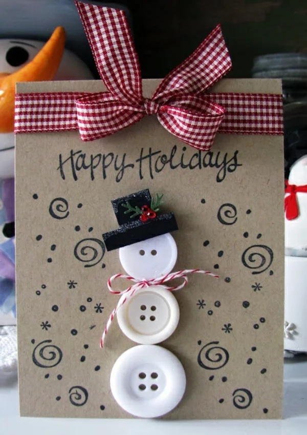 Bastelideen für Weihnachten Weihnachtskarten basteln Schneemann aus weißen Knöpfen
