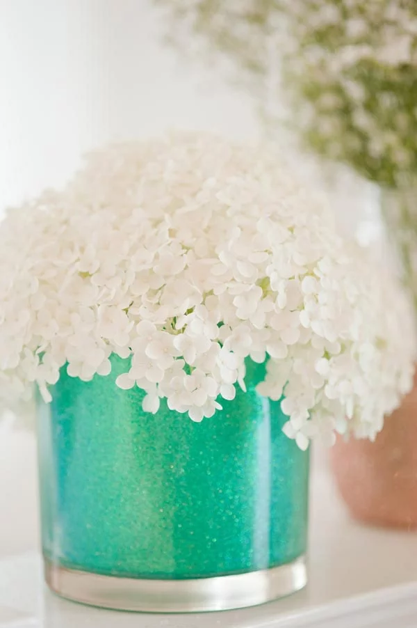 diy ideen bastelideen pastellfarben vasen glasvase glitter farbe