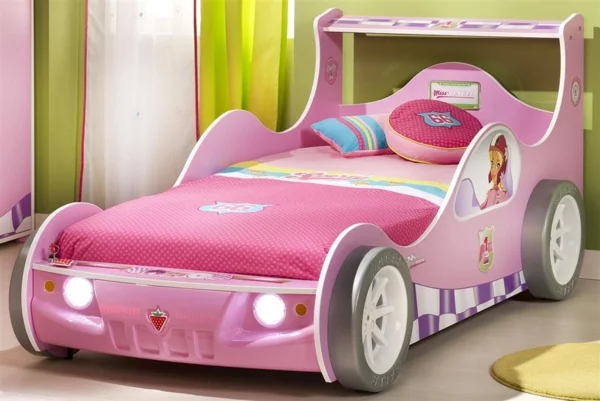 rosa schlafzimmer auto bett
