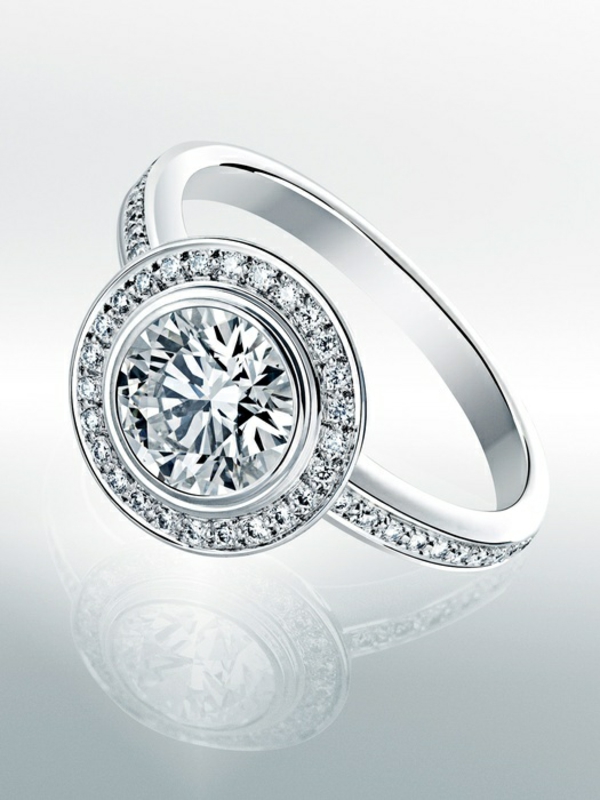 verlobungsringe heiratsantrag ring diamantring verlobung cartier ringe