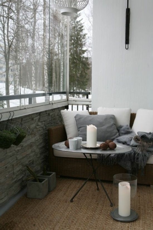 winterterrasse terrassenplanung rattanteppich glas sichtschutz terrasse