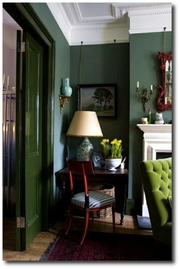 wohnideen wohnzimmer natur farben wandgestaltung smaragdgrün