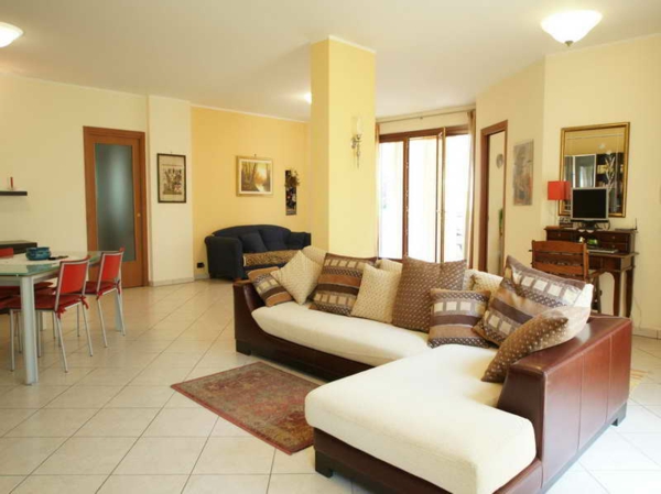 Wandfarbe eierschalenfarben- zarte Farbnuancen für Ihre Wandgestaltung