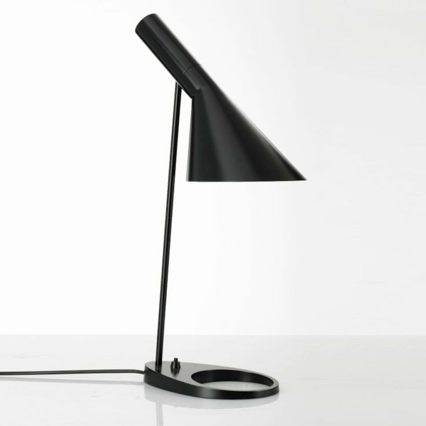 dänisches design möbel Arne Jacobsen aj lampe schwarz