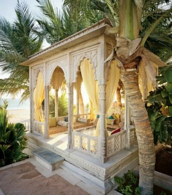 gartenpavillon weiß holz marmor orientalisch