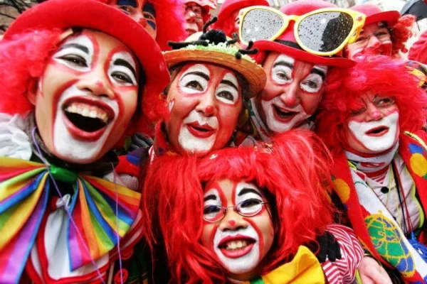 karneval 2015 in köln narren clowns