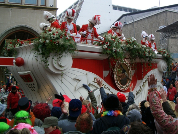 karneval 2015 in köln rosenmontagzug