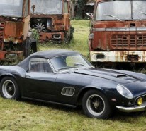 Alte Autos in Südfrankreich entdeckt