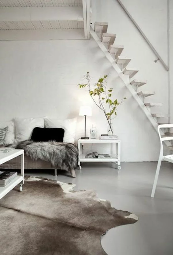kuhfell teppich verlegen wohnzimmer skandinavisch einrichten