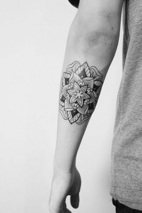 mandala tattoo lotus mandala unterarm mann