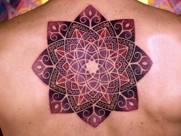 mandala tattoos mandala design rücken rot