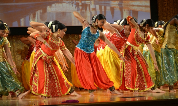 reise nach indien indische kultur tänze