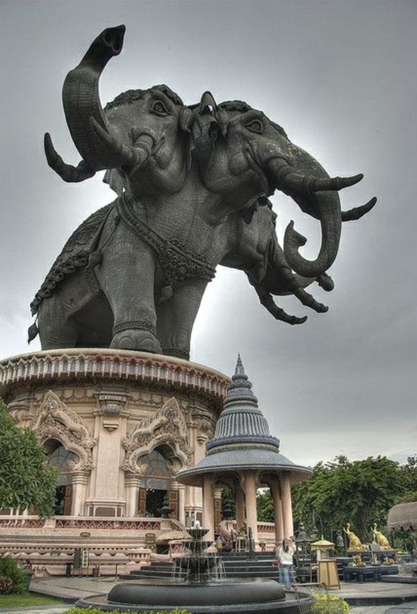 reisen nach thailand rundreise Erawan Museum bangkok elefant