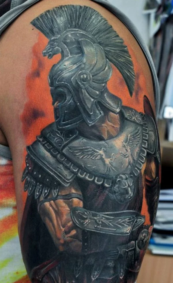 Tattoo Ideen für den Oberarm spartanischer Krieger