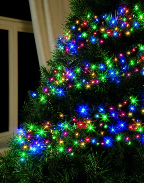 weihnachtsbaumbeleuchtung bunte lichterketten