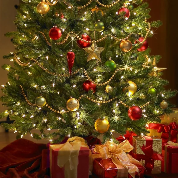 weihnachtsbaum beleuchtung verpackte geschenke