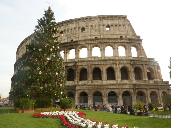weihnachtsurlaub mit kindern rom kolosseum tagsüber