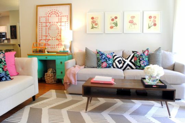 wohnzimmer texturen heimtextilien lampen günstig design sofa kissen