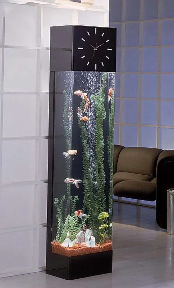 Brillante Aquarium Dekoration praktisch
