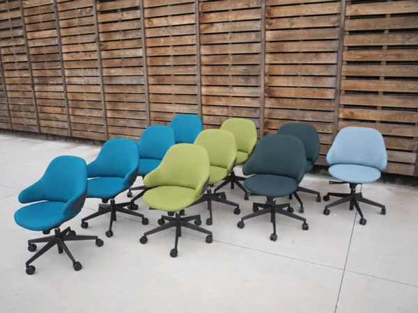 Designer Sessel ergonomisch schön modern grün blau