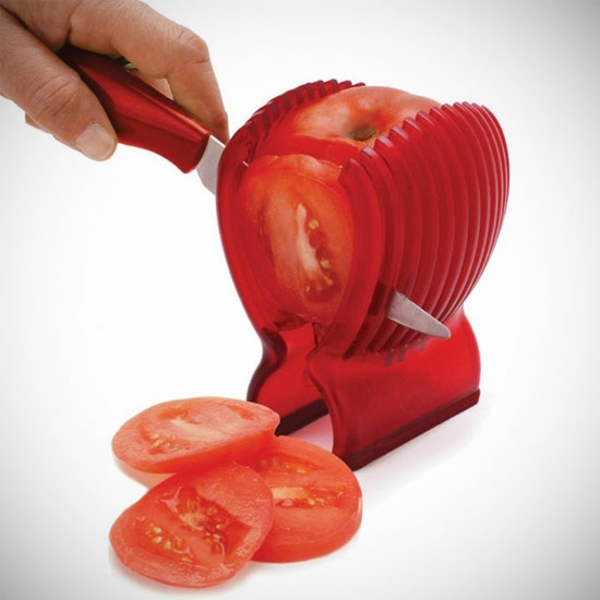 Lustige Küchenhelfer Küchengeräte tomaten schälen