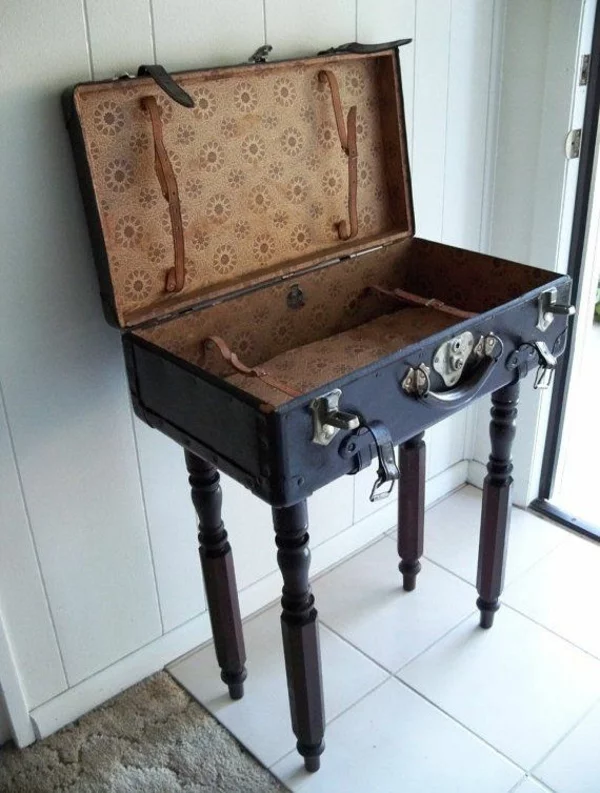 Vintage Look Möbel selber machen beistelltisch koffer