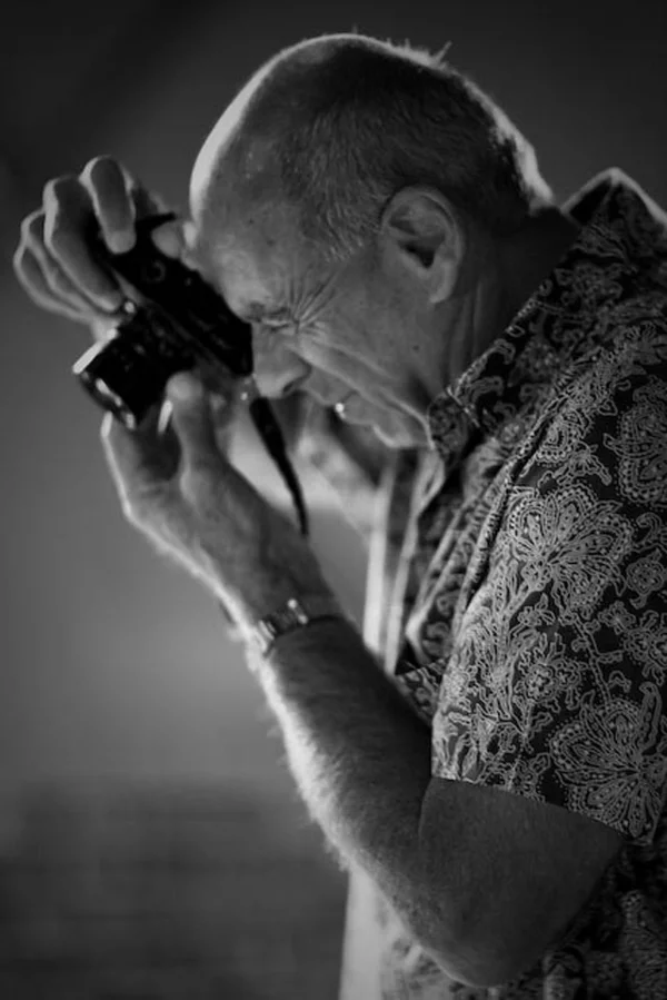 berühmte photographen Ralph Gibson am shooting