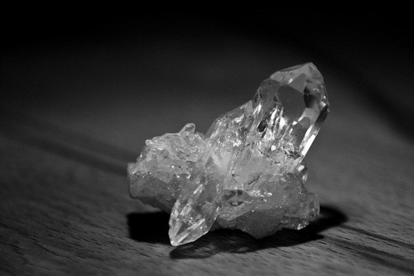 edelsteine Berg kristall wirkung einsatz schmuck