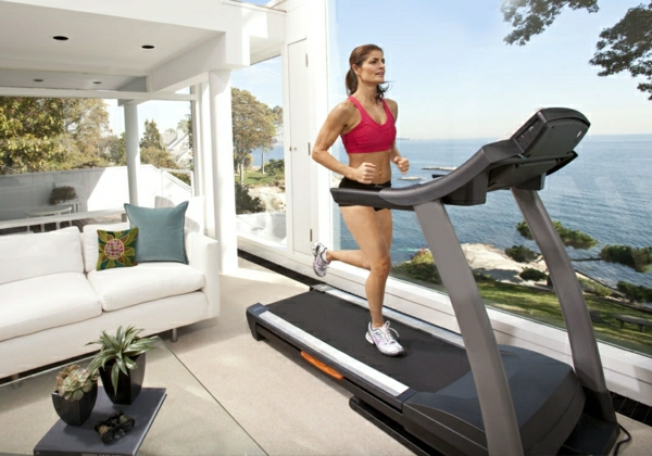 kalorienverbrauch joggen homefitness fitnessraum auf der laufband