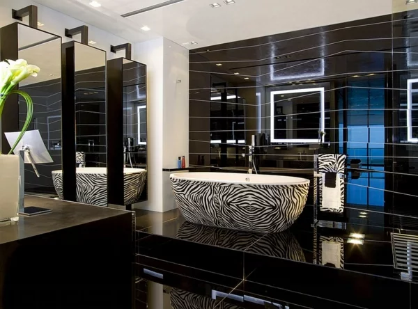 luxus badezimmer hochglanz fliesen zebra muster