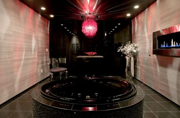 luxus badezimmer whirlpool rotes licht