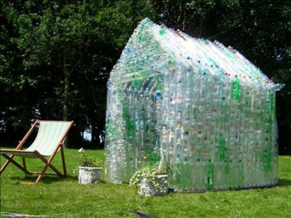 plastic bottle greenhouse gewächshaus recyceln
