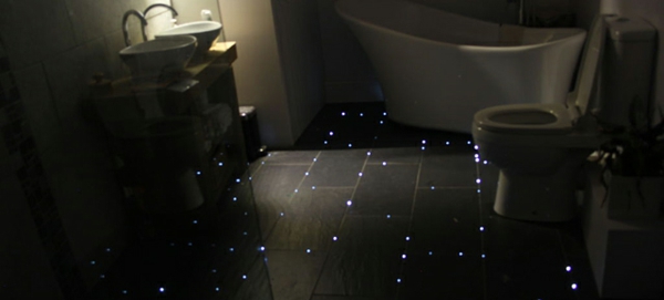 Badezimmer fliesen Boden faser optik nachts