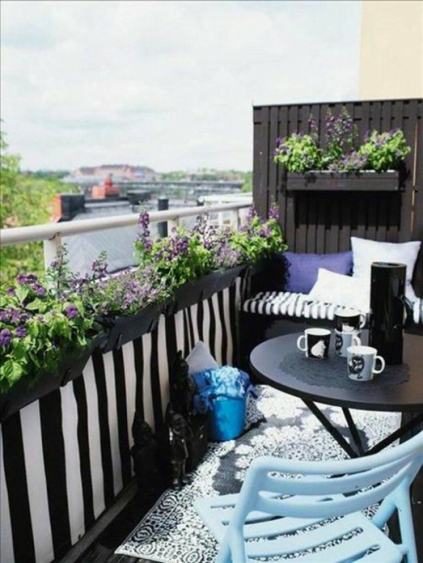 Frühlingsdeko basteln kleiner balkon gestalten urban