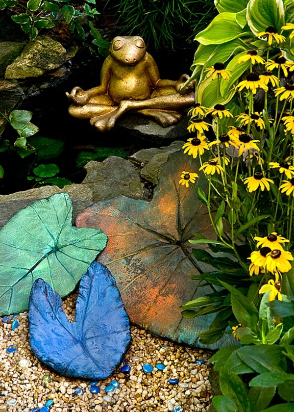 Zen Garten Anlegen japanische pflanzen blätter
