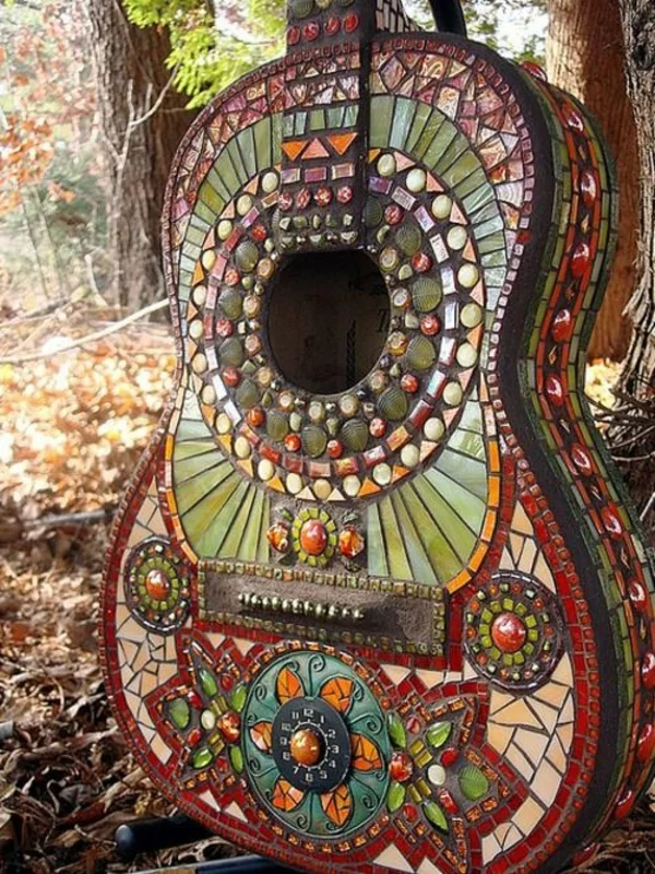 bsateln originell mosaik gartenideen deko gitarre
