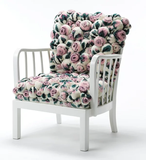designer sessel blumenmuster bommel MYK pompon chair2.1