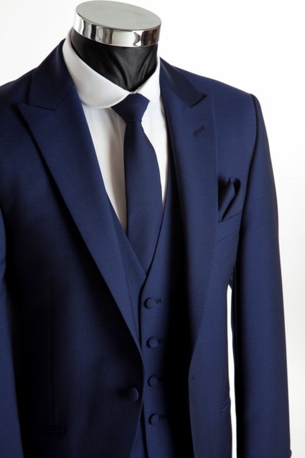englischer anzug eleganter männer anzug dunkelblau