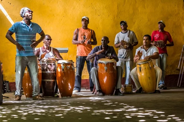 kubanische musik musikgruppe trinidad kuba