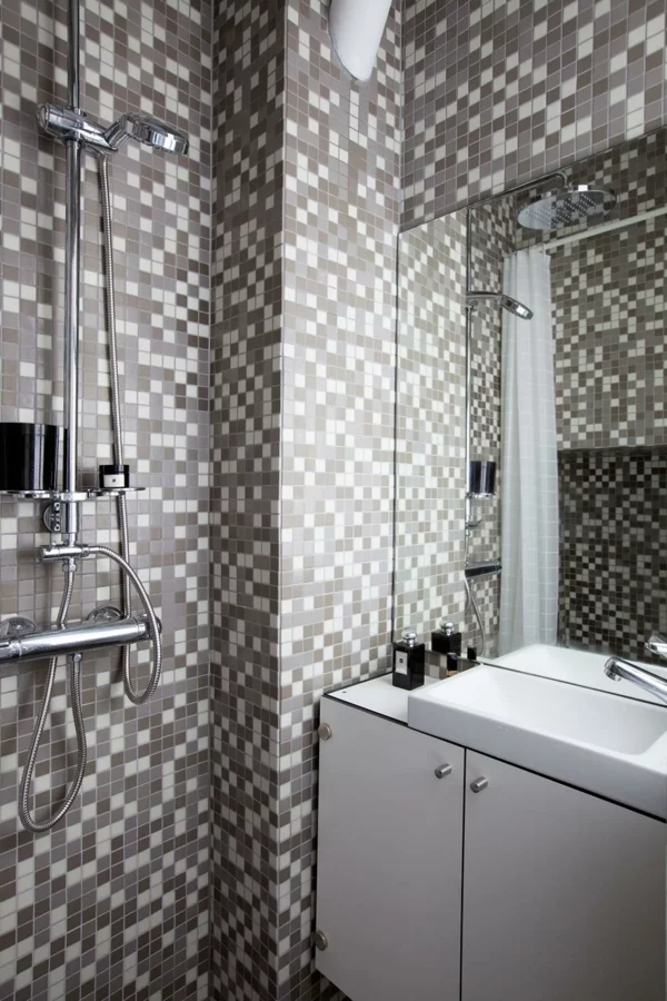 kleines apartment einrichten badezimmer mosaik wandfliesen