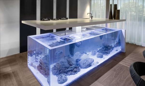 küchengestaltung ideen modern kücheninsel aquarium integrieren