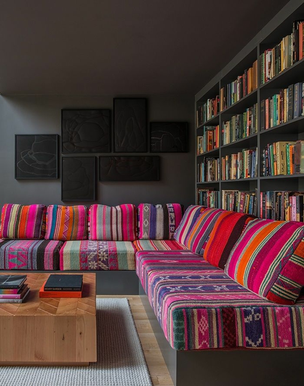 möbelstoffe farbige dessins kunterbunt wohnzimmer sofa