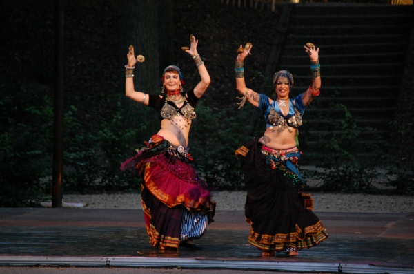 orientalischer tanz weiblichkeit traditionell