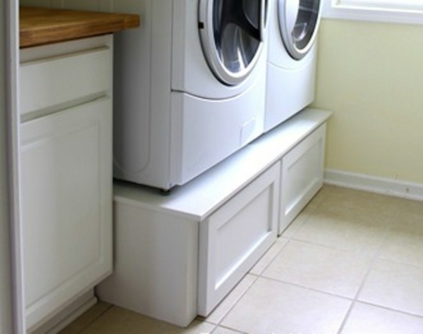 praktischer wäschekorb holz unterschrank schubladen waschküche einrichten