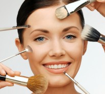 Schminktipps für perfektes Make-up tagsüber und abends