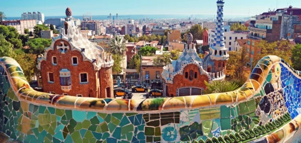 spanienurlaub barcelona gaudi architektur