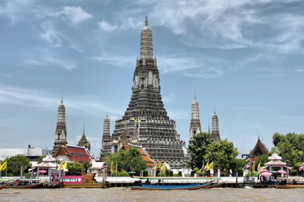 thailandurlaub reisen und urlaub Wat Arun bangkok