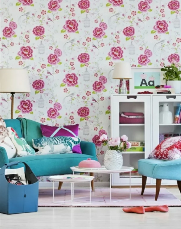 wohnzimmer wandgestaltung tapete florale motive