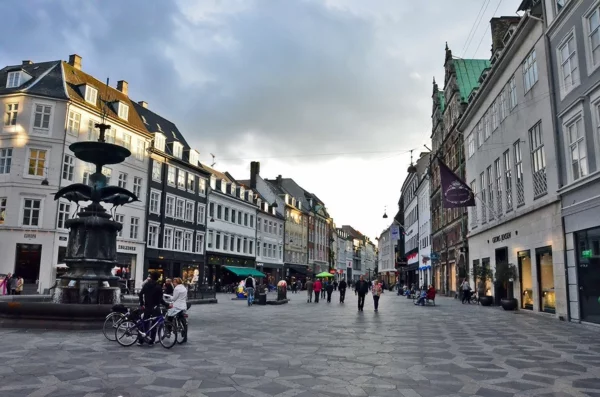 Kopenhagen Sehenswürdigkeiten fußgängerzone stroget straße